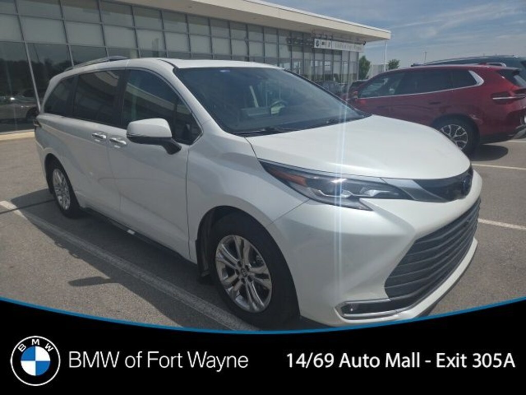Used 2023 Toyota Sienna Platinum 7 Passenger Van Passenger Van