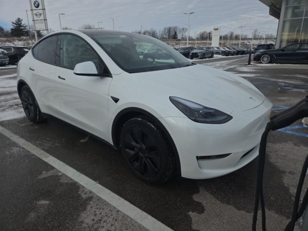 Used 2025 Tesla Model Y Long Range SUV
