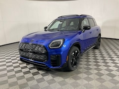 2026 MINI Countryman Iconic SUV