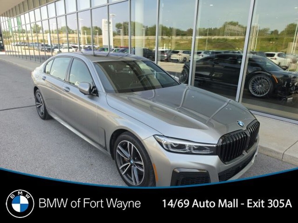 Used 2022 BMW 750i xDrive Sedan