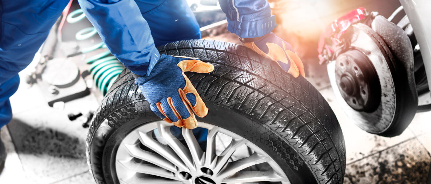 Service Tires Replacing Tires
