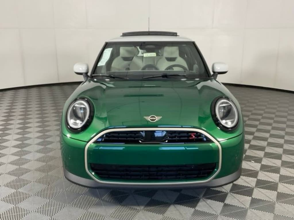 New 2026 MINI 2 Door Signature Plus Hatchback