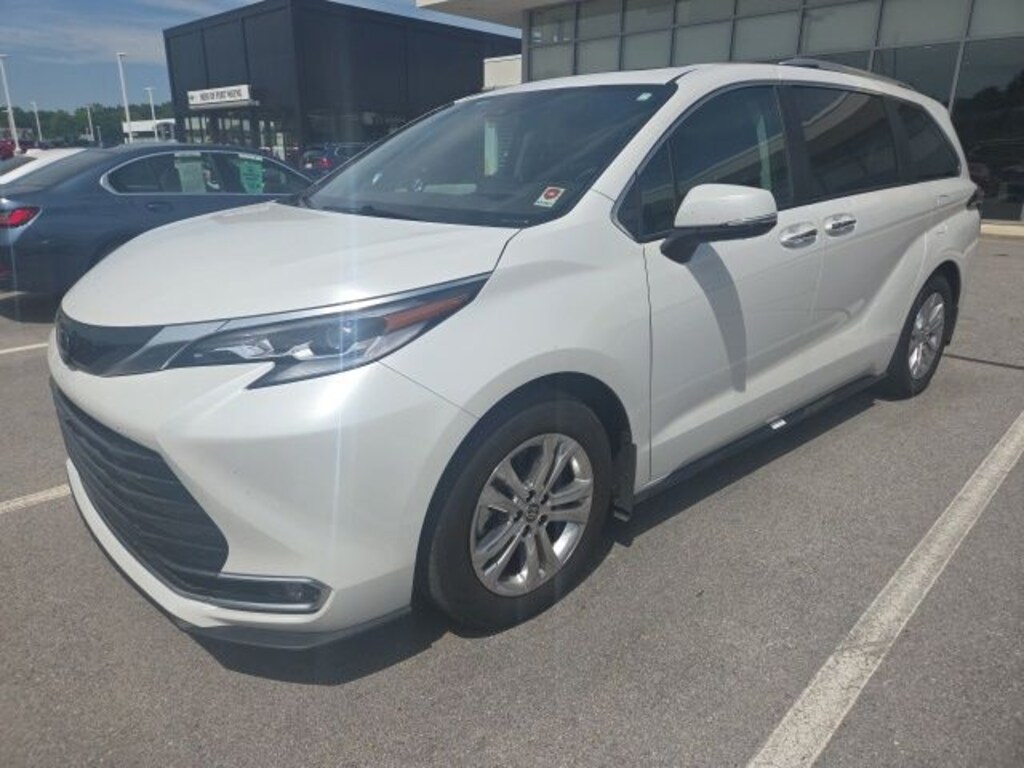 Used 2023 Toyota Sienna Platinum 7 Passenger Van Passenger Van