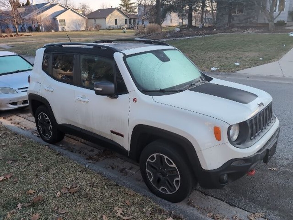 Used 2015 Jeep Renegade Trailhawk 4x4 SUV