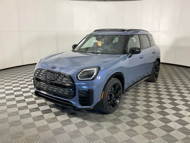 2027 MINI Countryman's photo