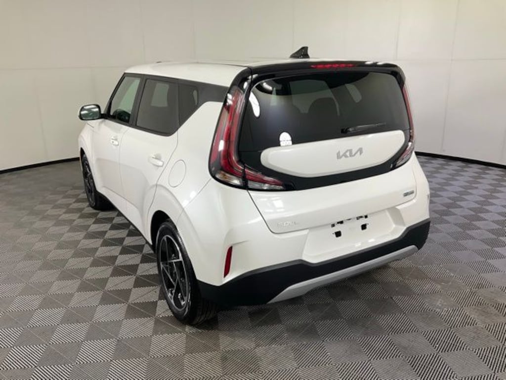 Used 2025 Kia Soul EX Hatchback