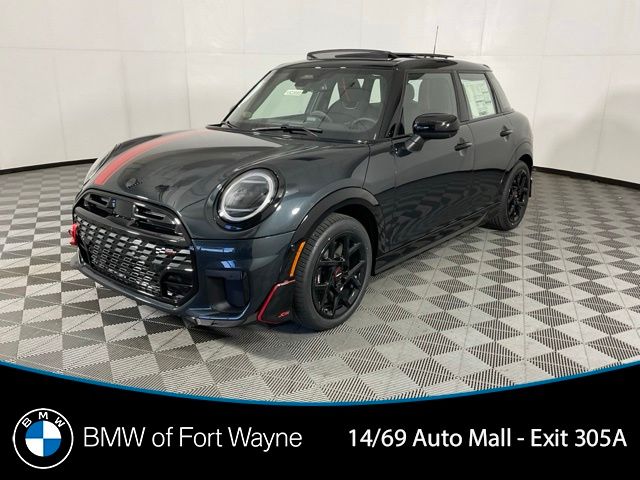 2026 MINI Hardtop Cooper S's photo