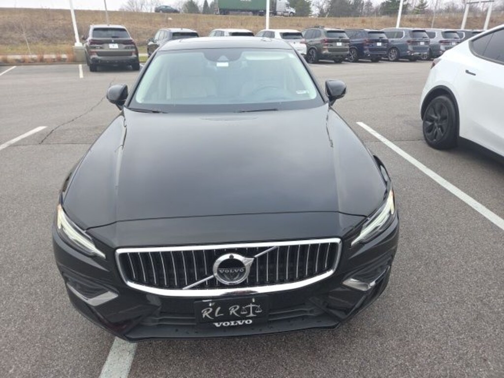 Used 2021 Volvo S60 T5 Inscription Sedan