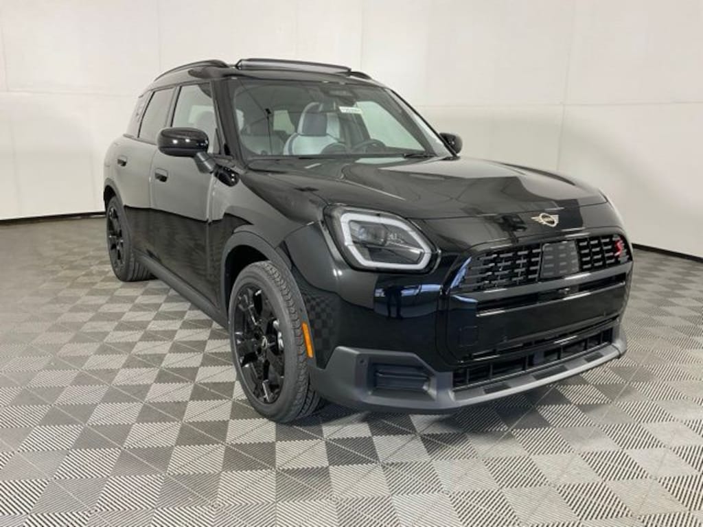 New 2027 MINI Countryman Iconic