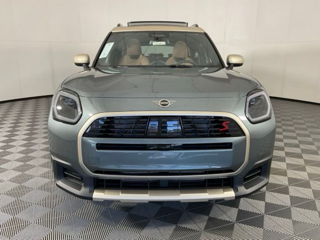 New 2026 MINI Countryman Iconic SUV
