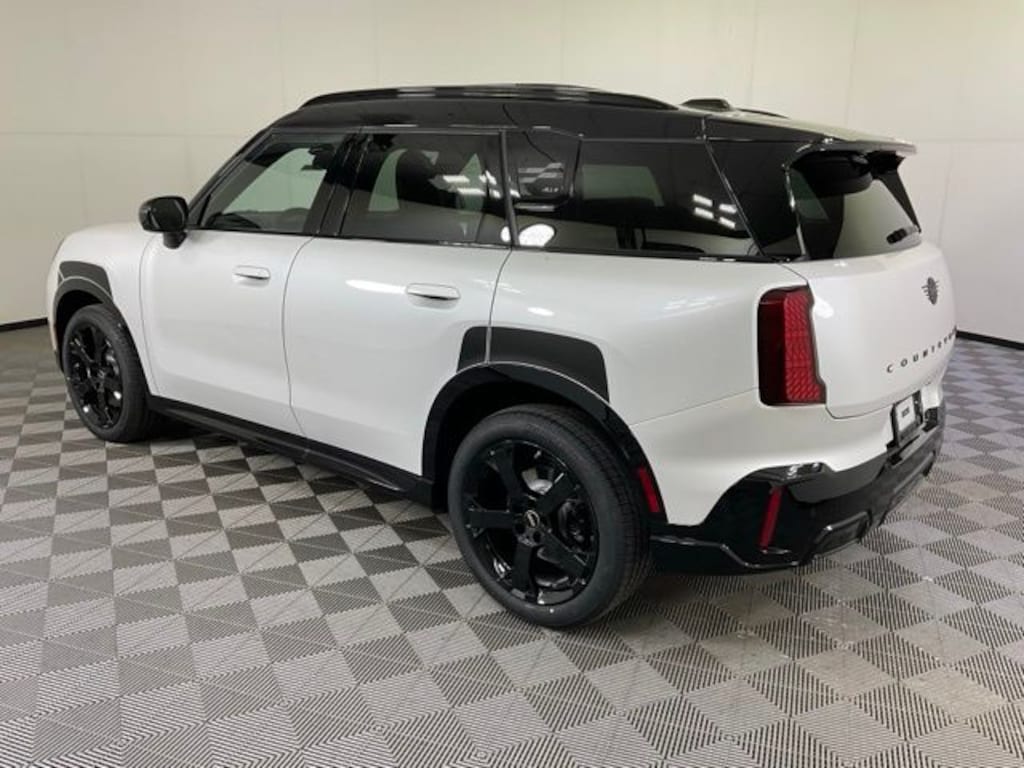 New 2026 MINI Countryman Iconic SUV