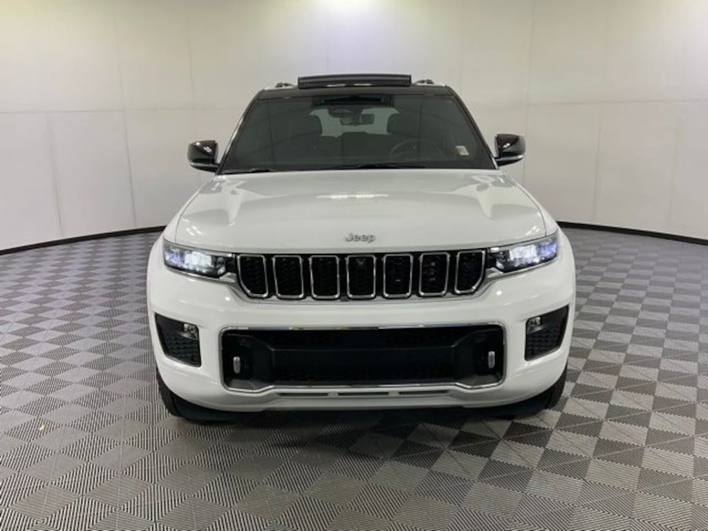 Used 2024 Jeep Grand Cherokee Overland SUV