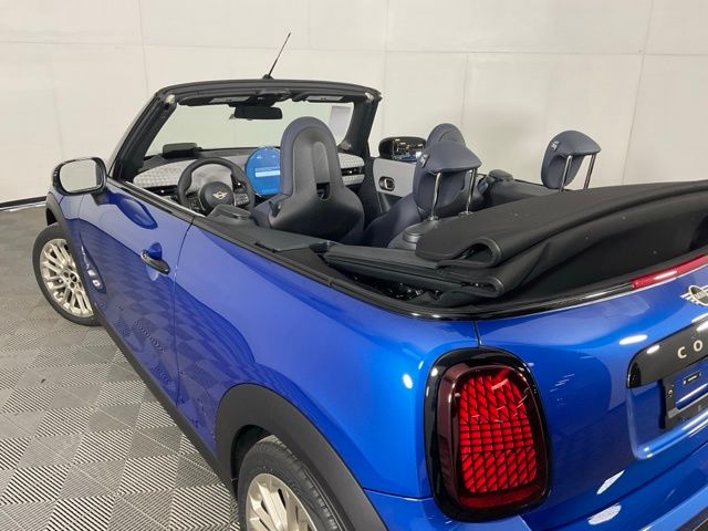 2026 MINI Convertible S - Photo 43