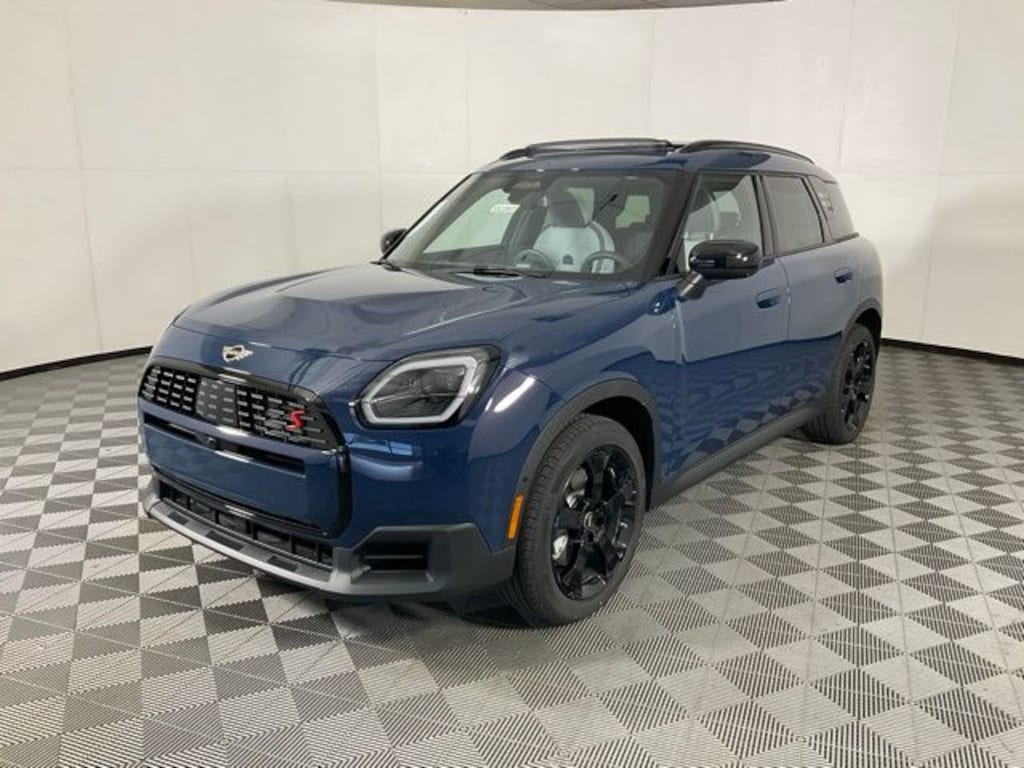 New 2026 MINI Countryman Iconic SUV