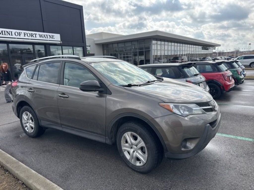 Used 2013 Toyota RAV4 LE SUV