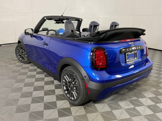 2026 Mini Cooper Convertible Iconic photo 5