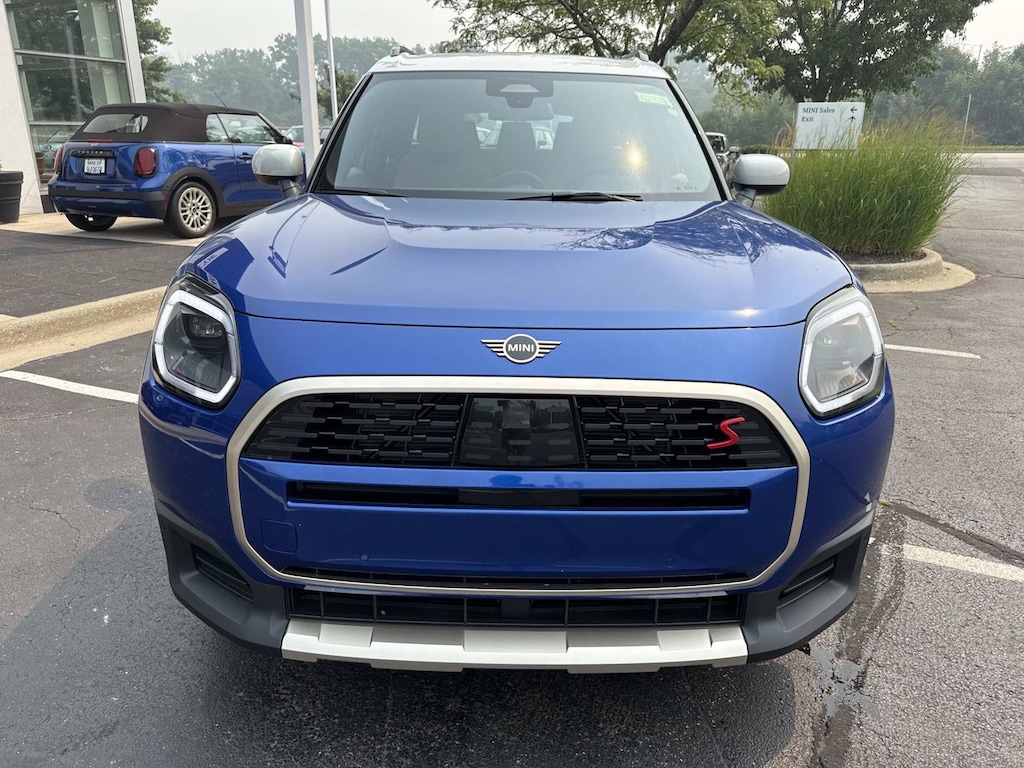 New 2027 MINI Countryman Signature Plus SUV