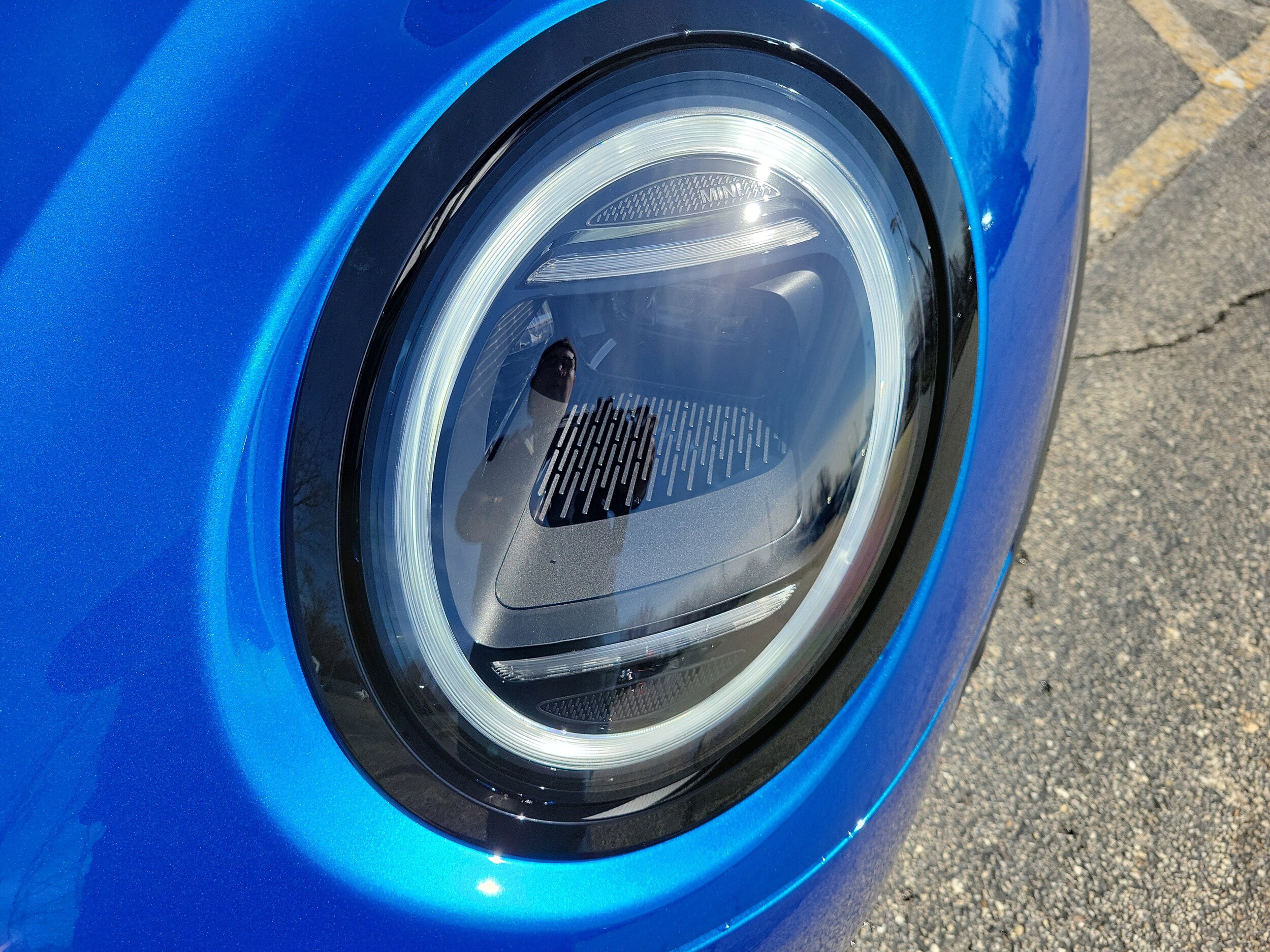 2025 Mini Cooper 2 Door Hardtop Signature photo 3