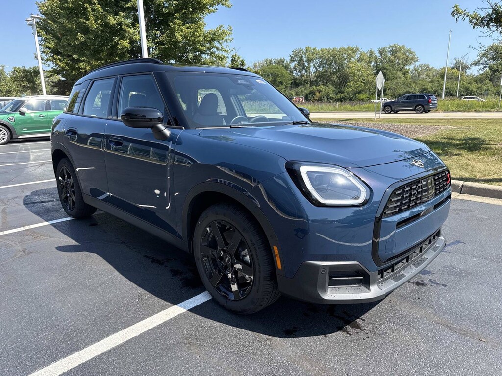 Certified 2026 MINI Countryman Signature Plus SUV