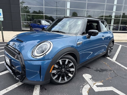 2022 MINI Cooper S Classic Cooper S FWD