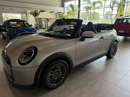 2025 MINI Convertible Signature Plus Convertible