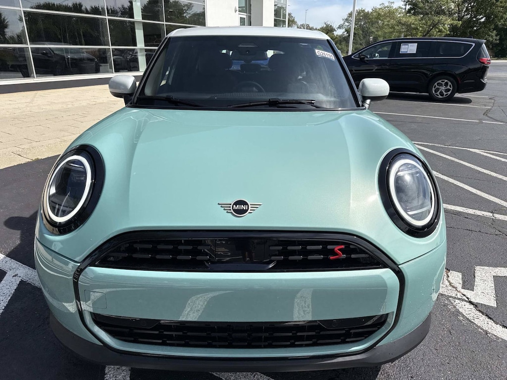 New 2026 MINI 4 Door Signature Plus Hatchback