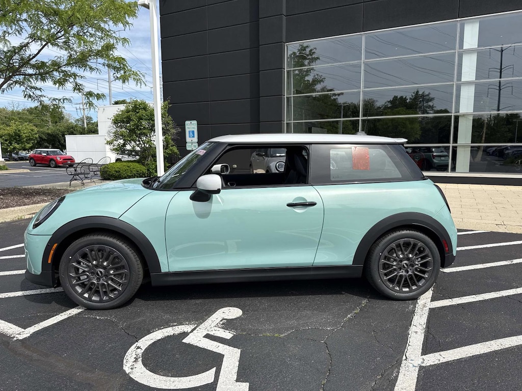 New 2026 MINI 2 Door Signature Plus Hatchback