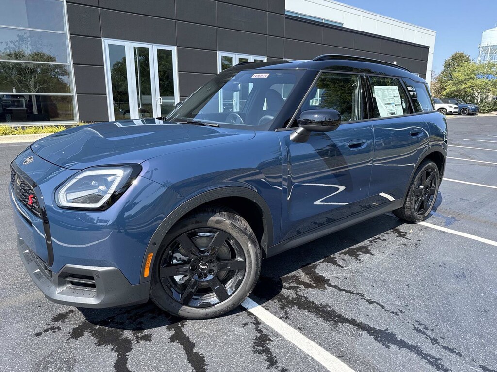 Certified 2026 MINI Countryman Signature Plus SUV