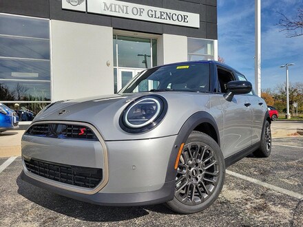 2025 MINI Hardtop 4 Door Signature Plus Hatchback