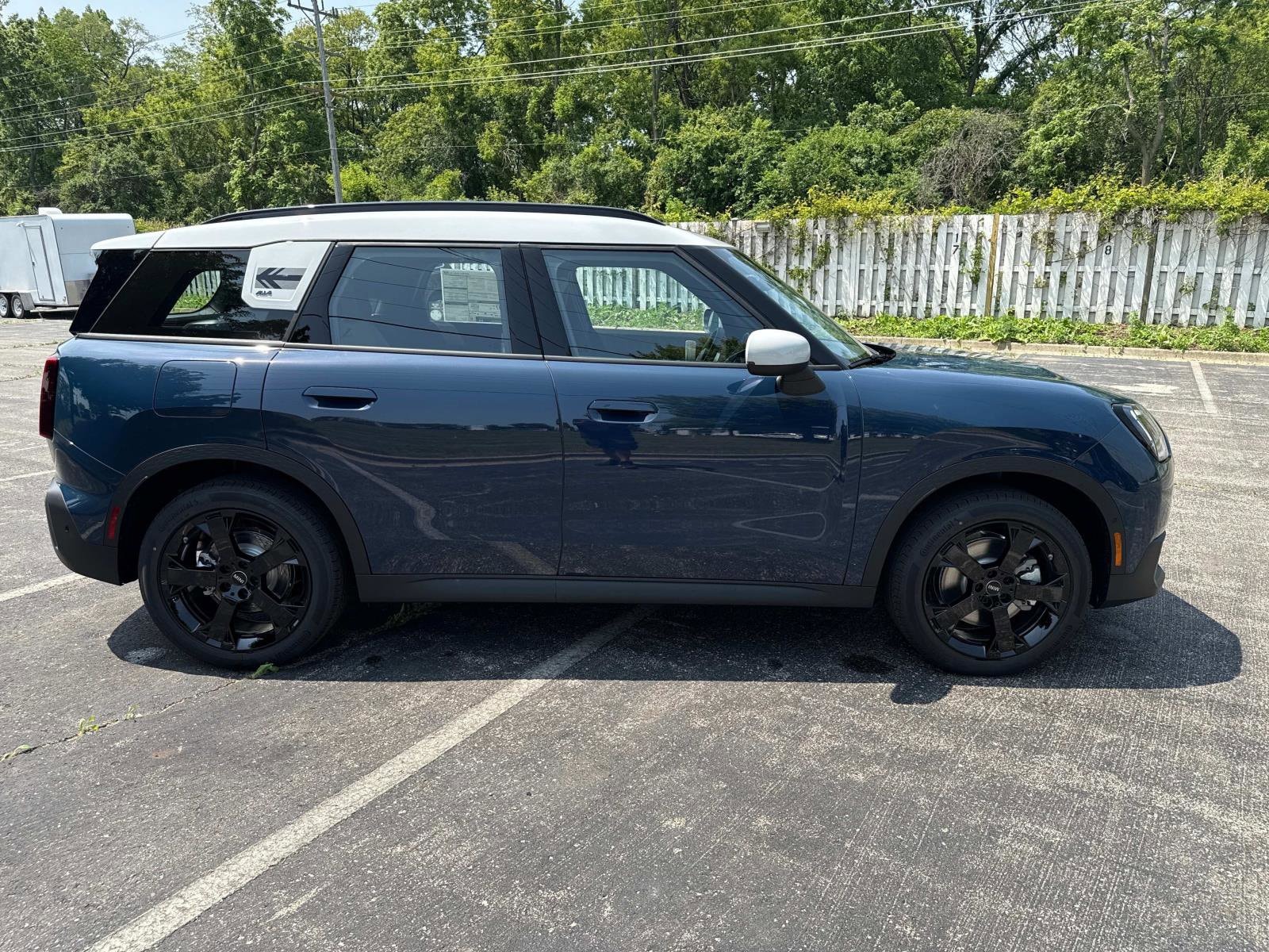 2025 MINI Countryman S - Photo 8