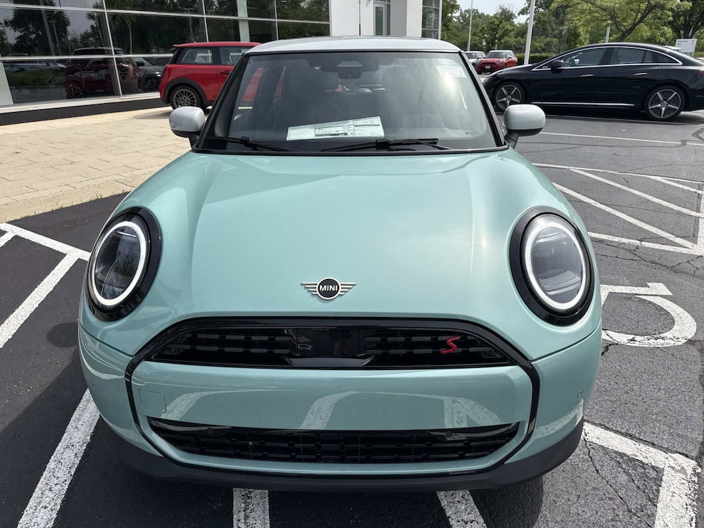 New 2026 MINI 2 Door Signature Plus Hatchback