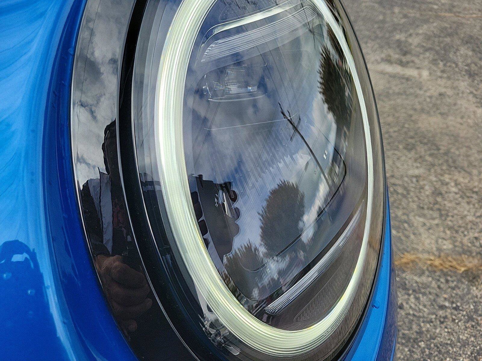 2025 Mini Cooper 2 Door Hardtop Signature photo 4