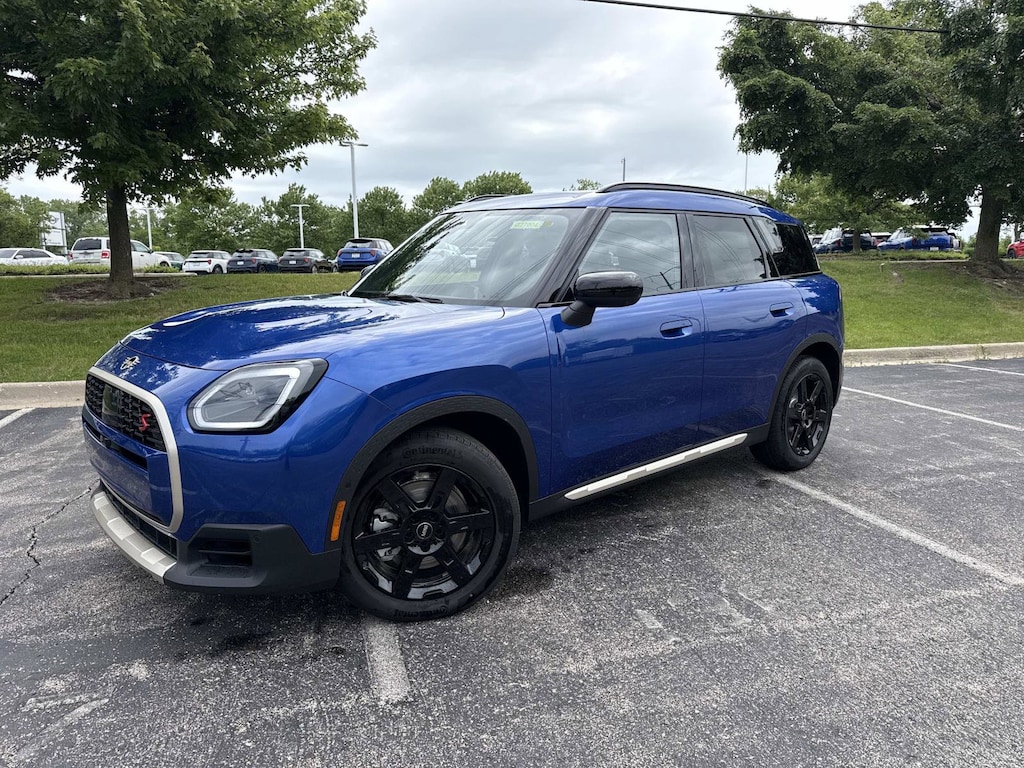 New 2027 MINI Countryman Iconic SUV