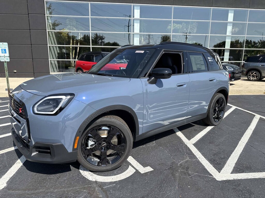 New 2026 MINI Countryman Iconic SUV