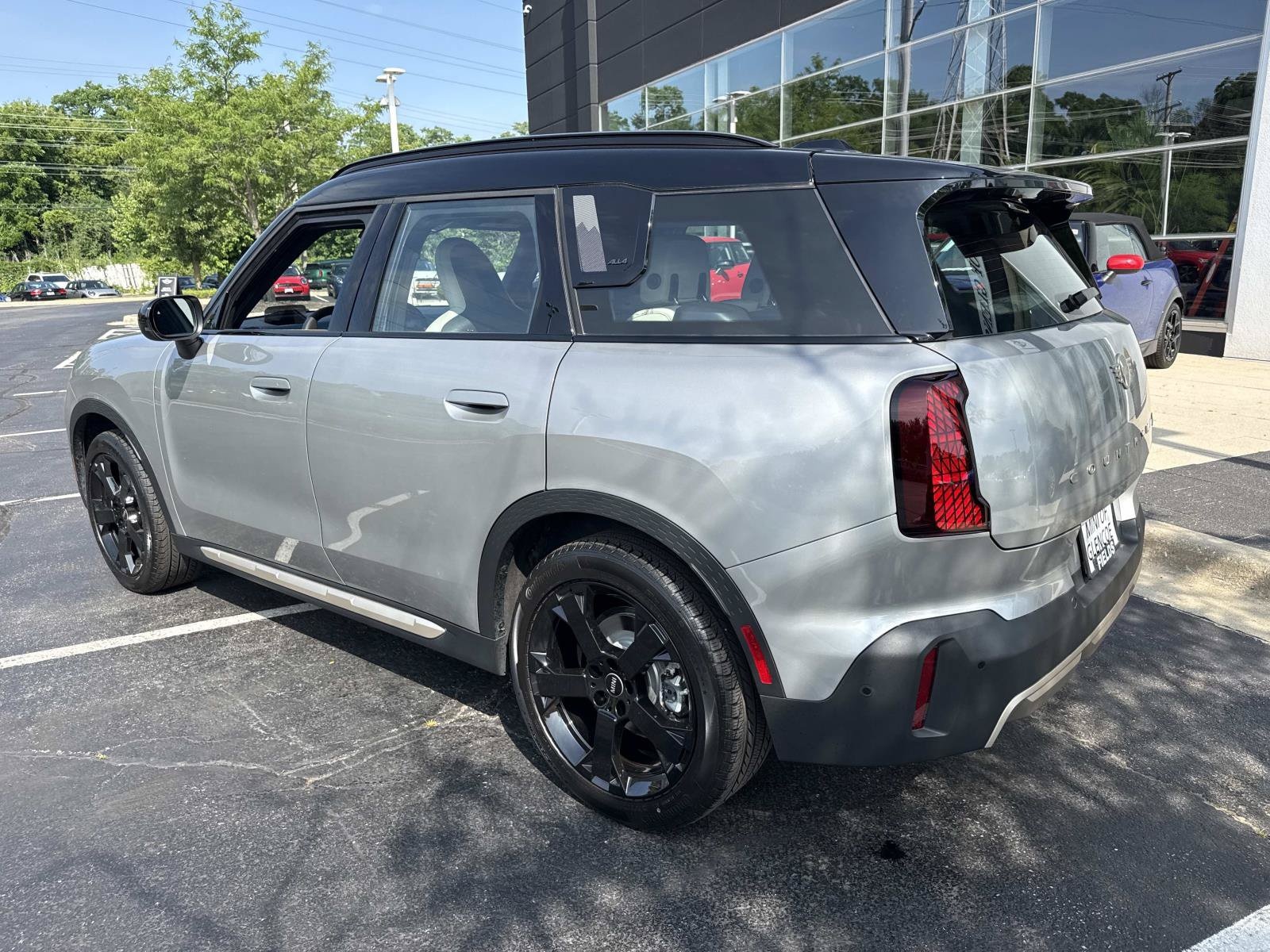 2025 MINI Countryman S - Photo 8
