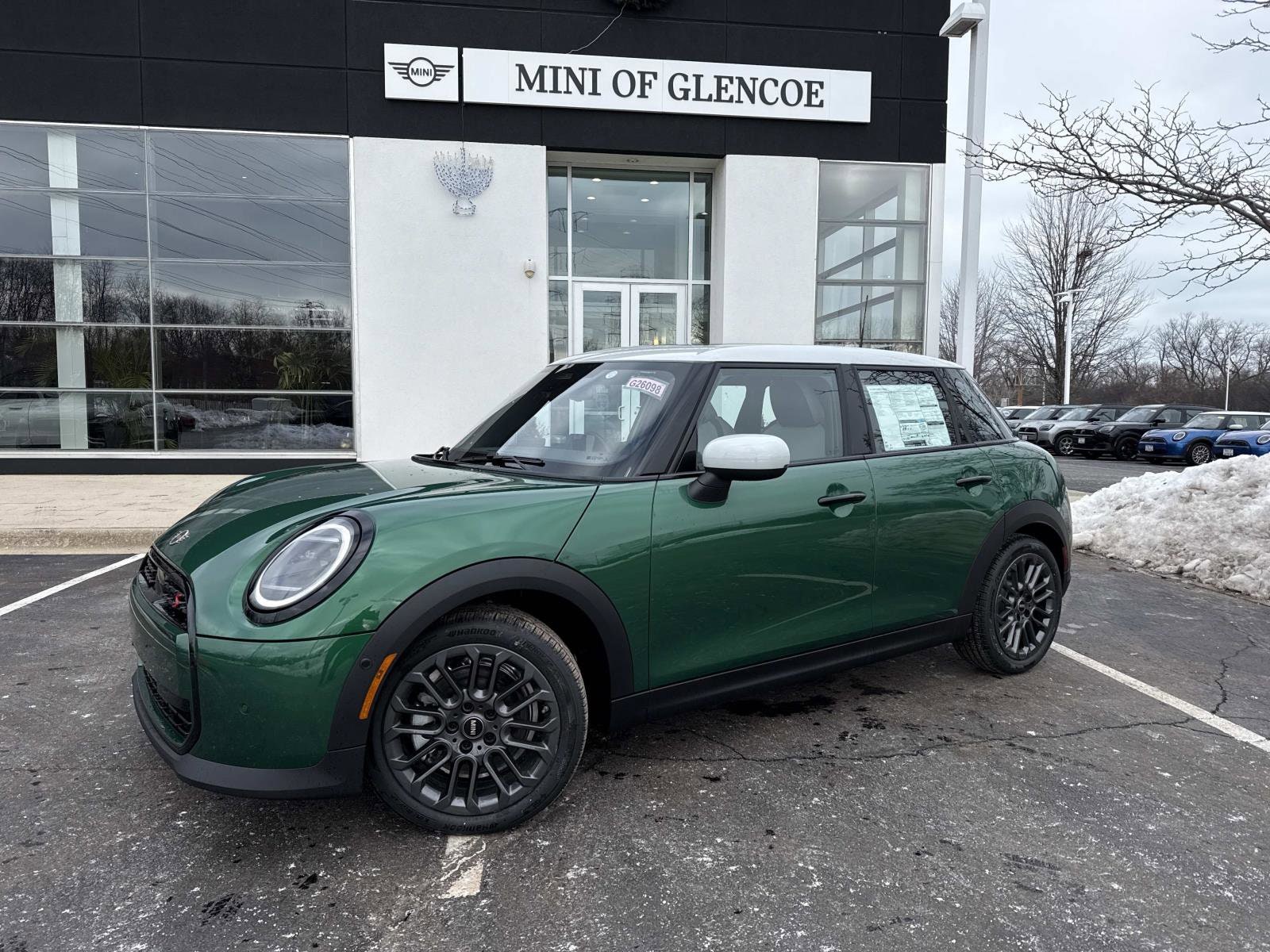 2026 MINI Hardtop 4 Door S's photo