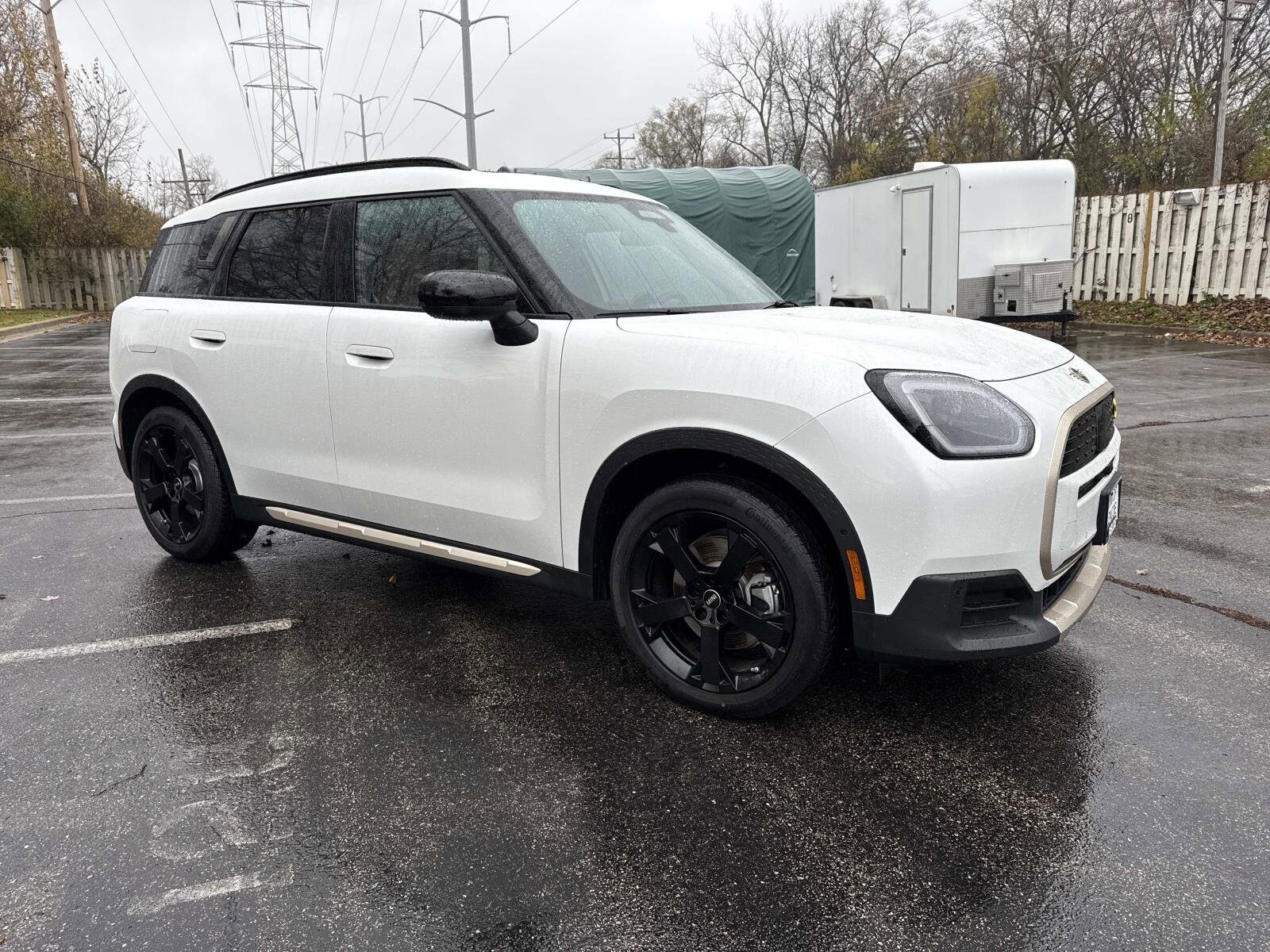 2025 Mini Countryman SE ALL4 photo 2
