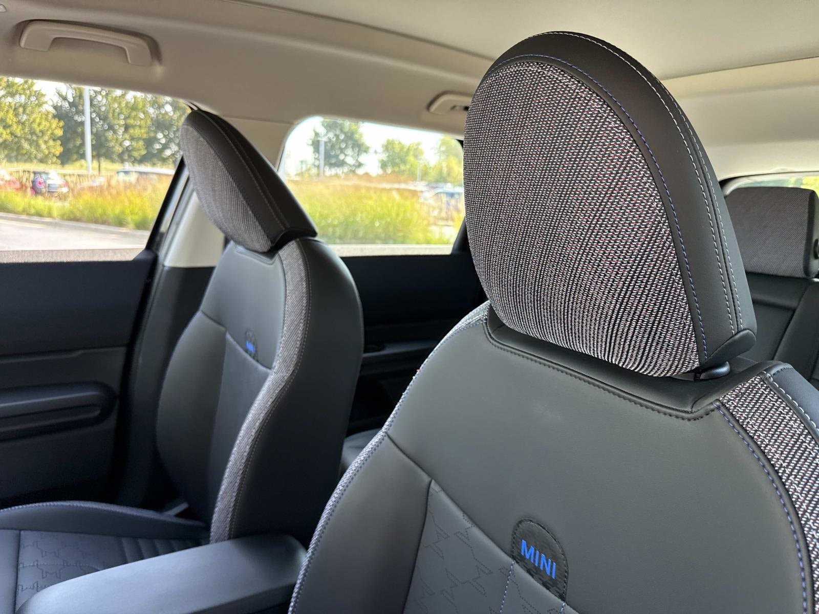 2025 MINI Countryman S - Photo 22