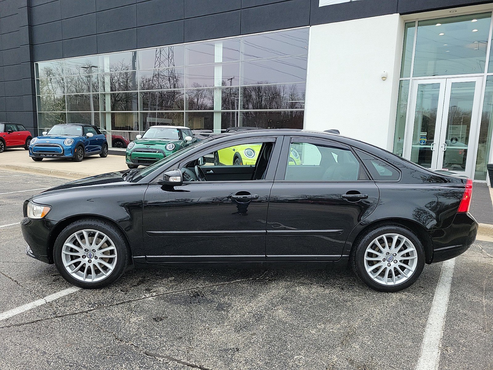 Used 2010 Volvo S40 2.4i with VIN YV1382MS4A2507187 for sale in Glencoe, IL