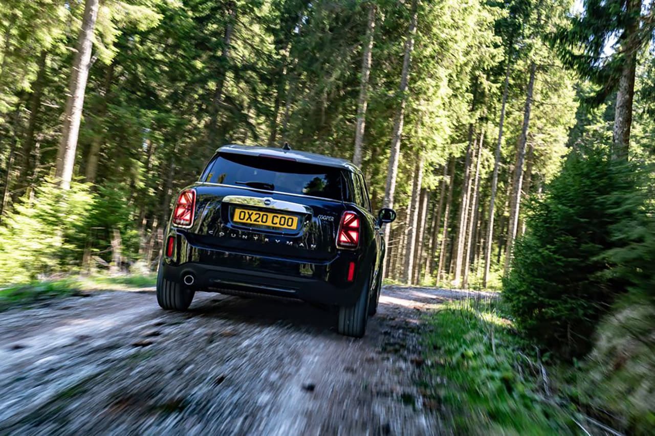 2021-mini-cooper-countryman-exterior-2.jpg