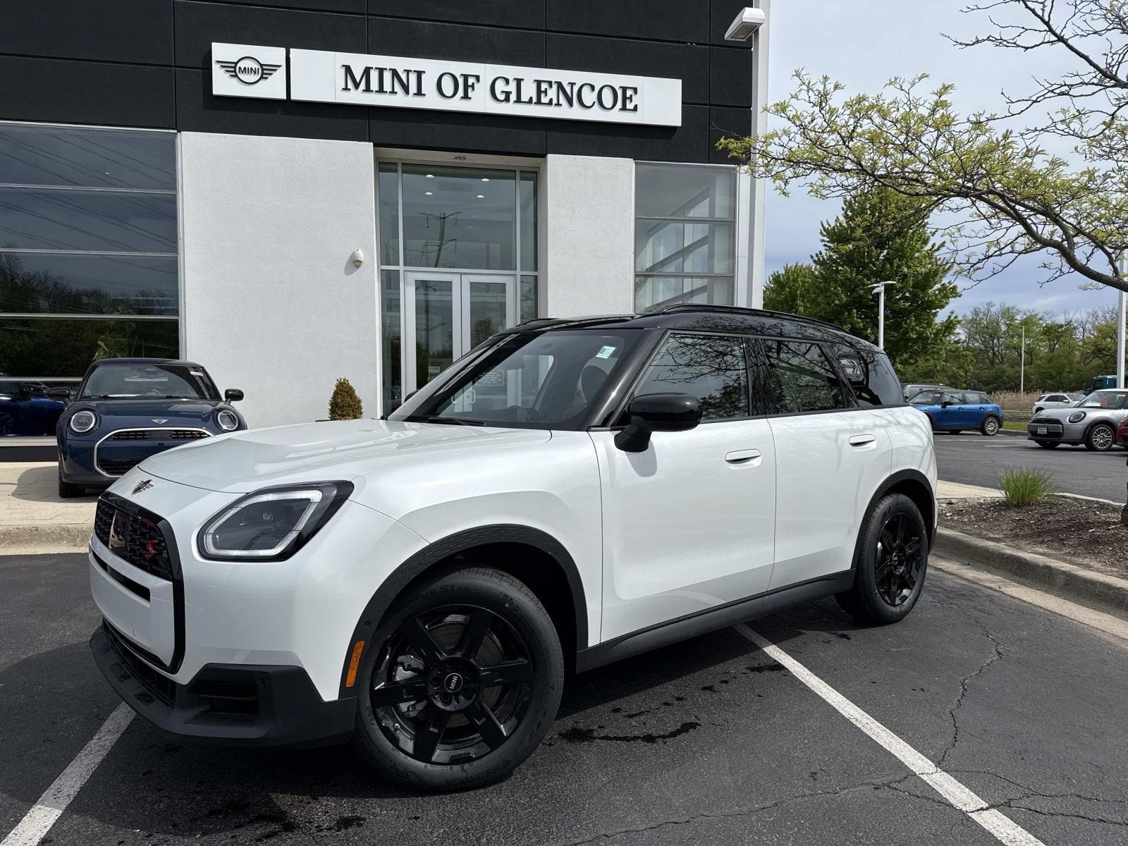 2027 MINI Countryman's photo