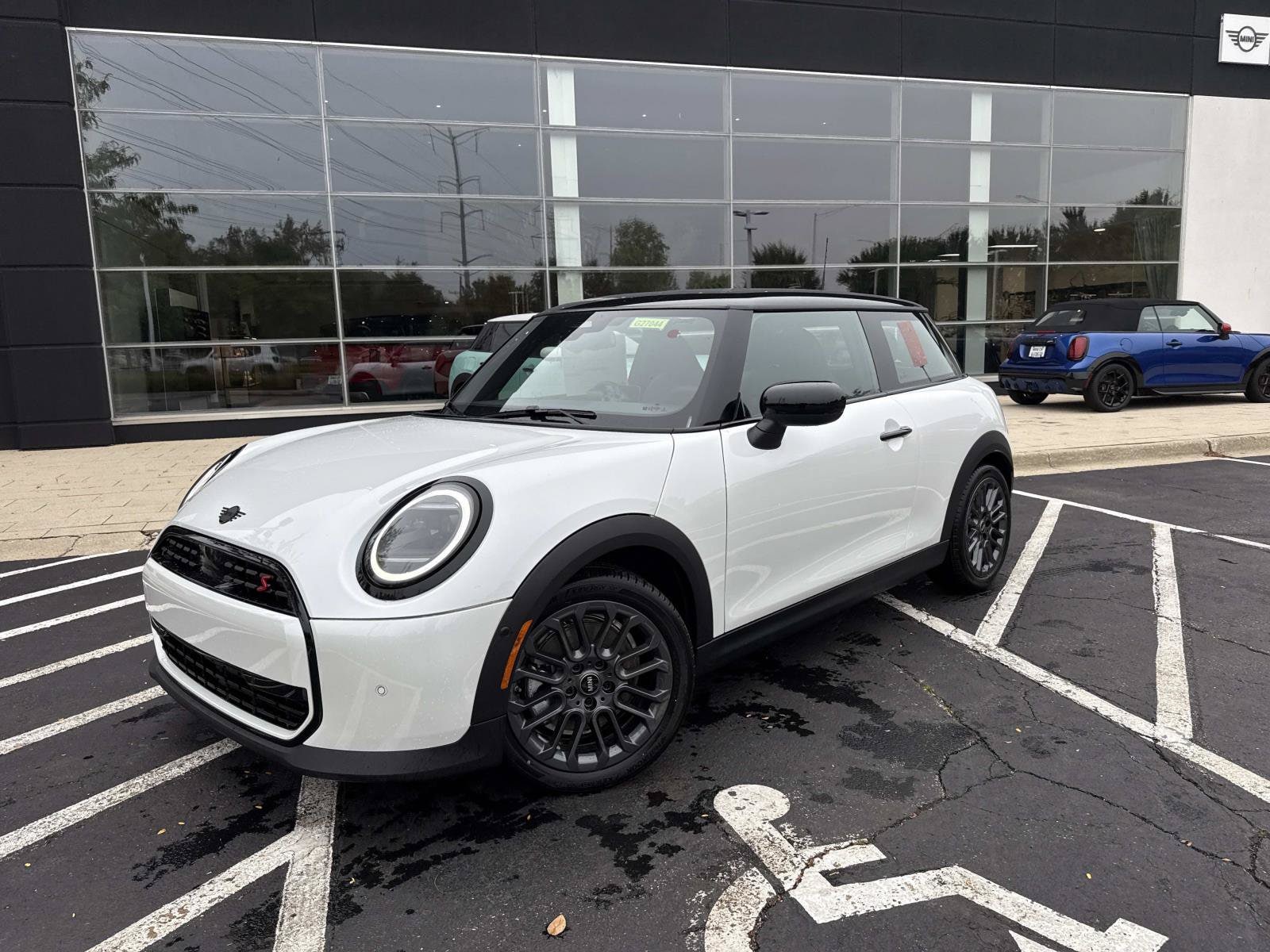 2027 MINI Hardtop 2 Door