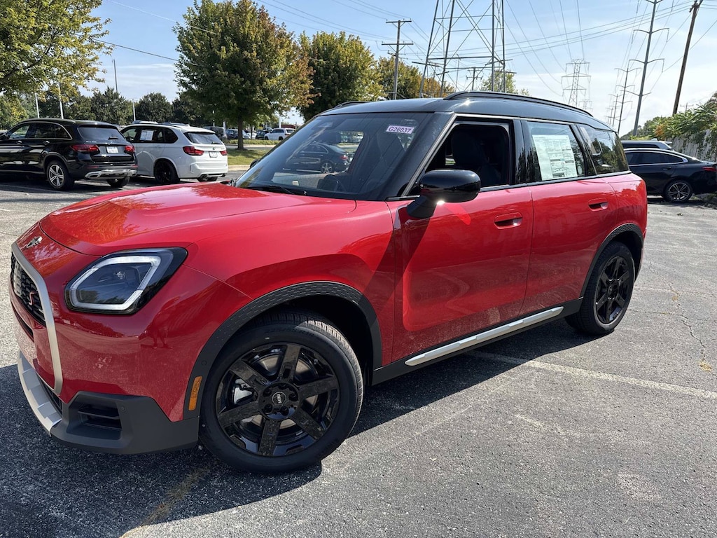 New 2026 MINI Countryman Signature Plus SUV