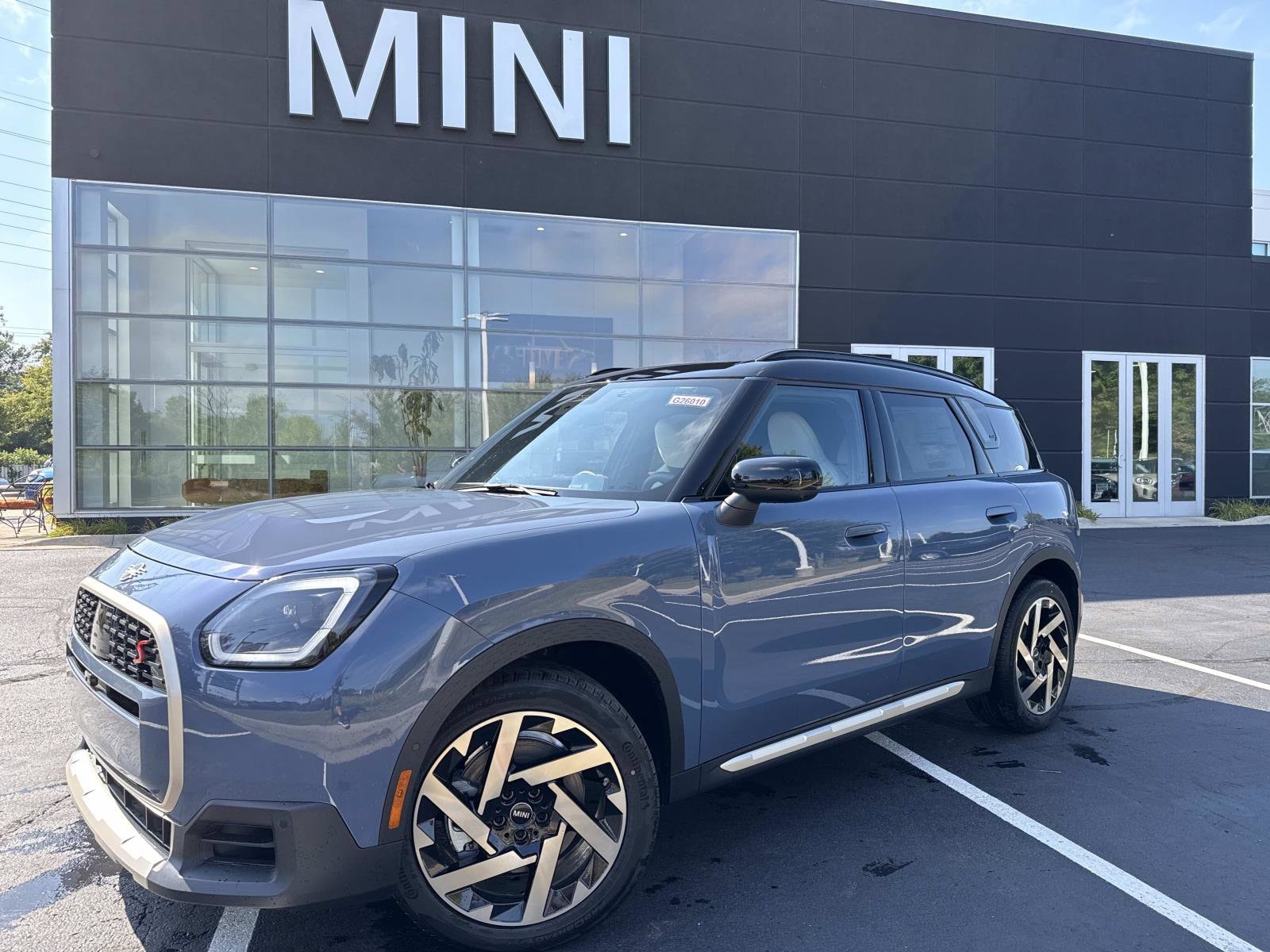 2026 MINI Countryman S's photo