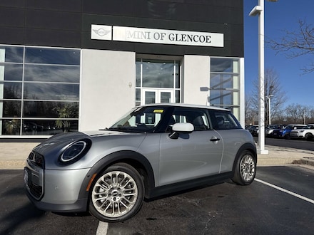 2025 MINI Hardtop 2 Door S Signature Trim S Signature Trim FWD