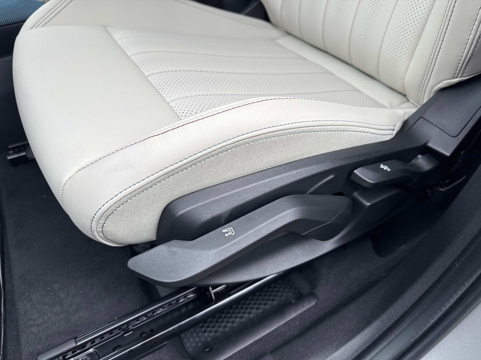 2025 MINI Countryman S - Photo 21