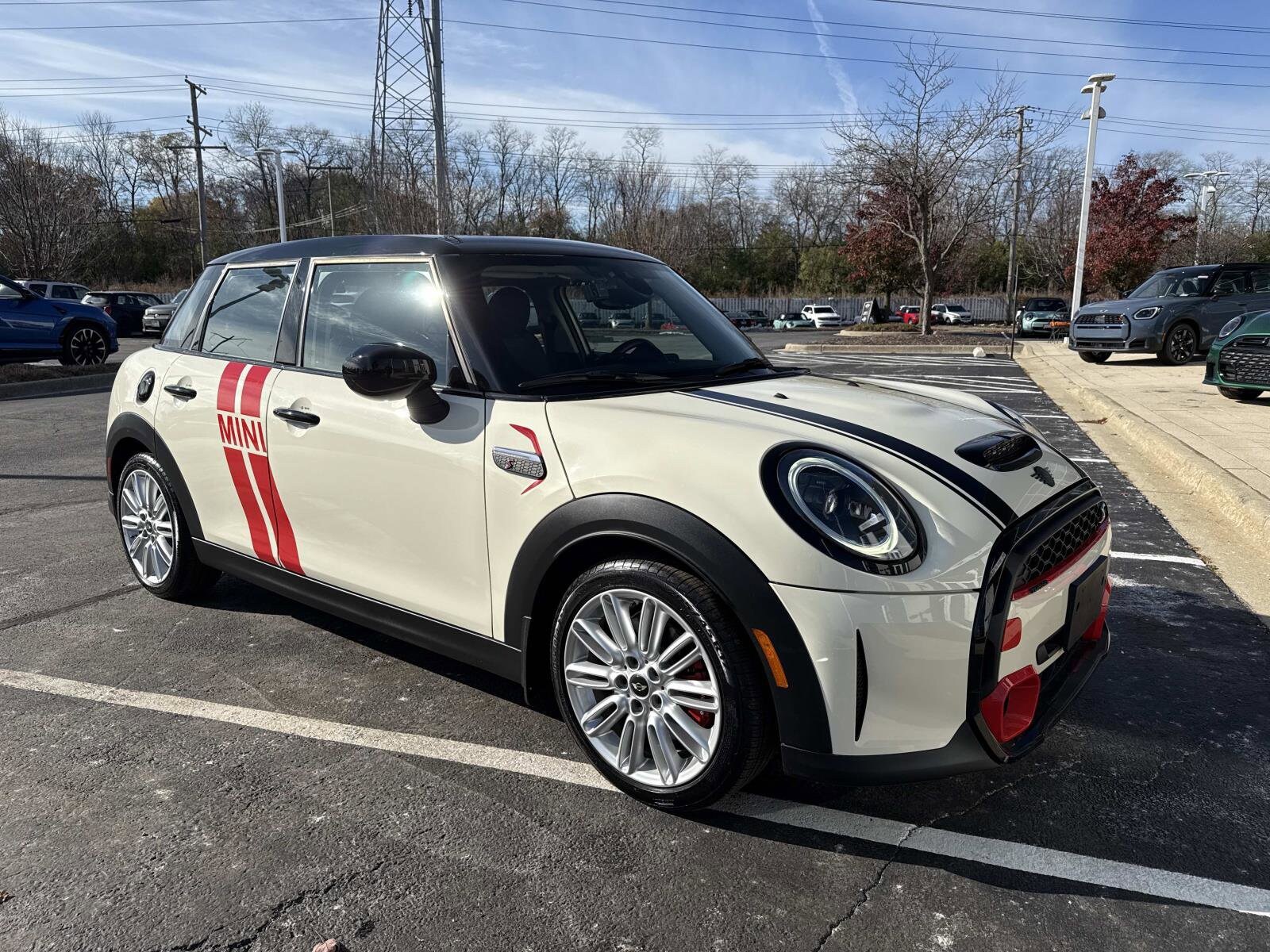2023 Mini Cooper Hardtop S photo 3
