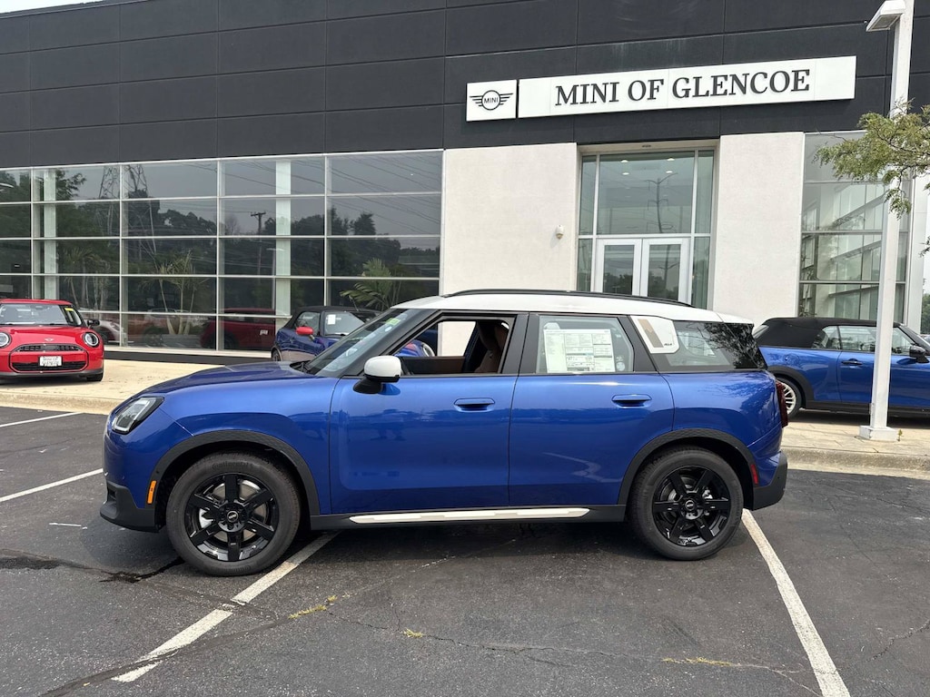 New 2027 MINI Countryman Signature Plus SUV