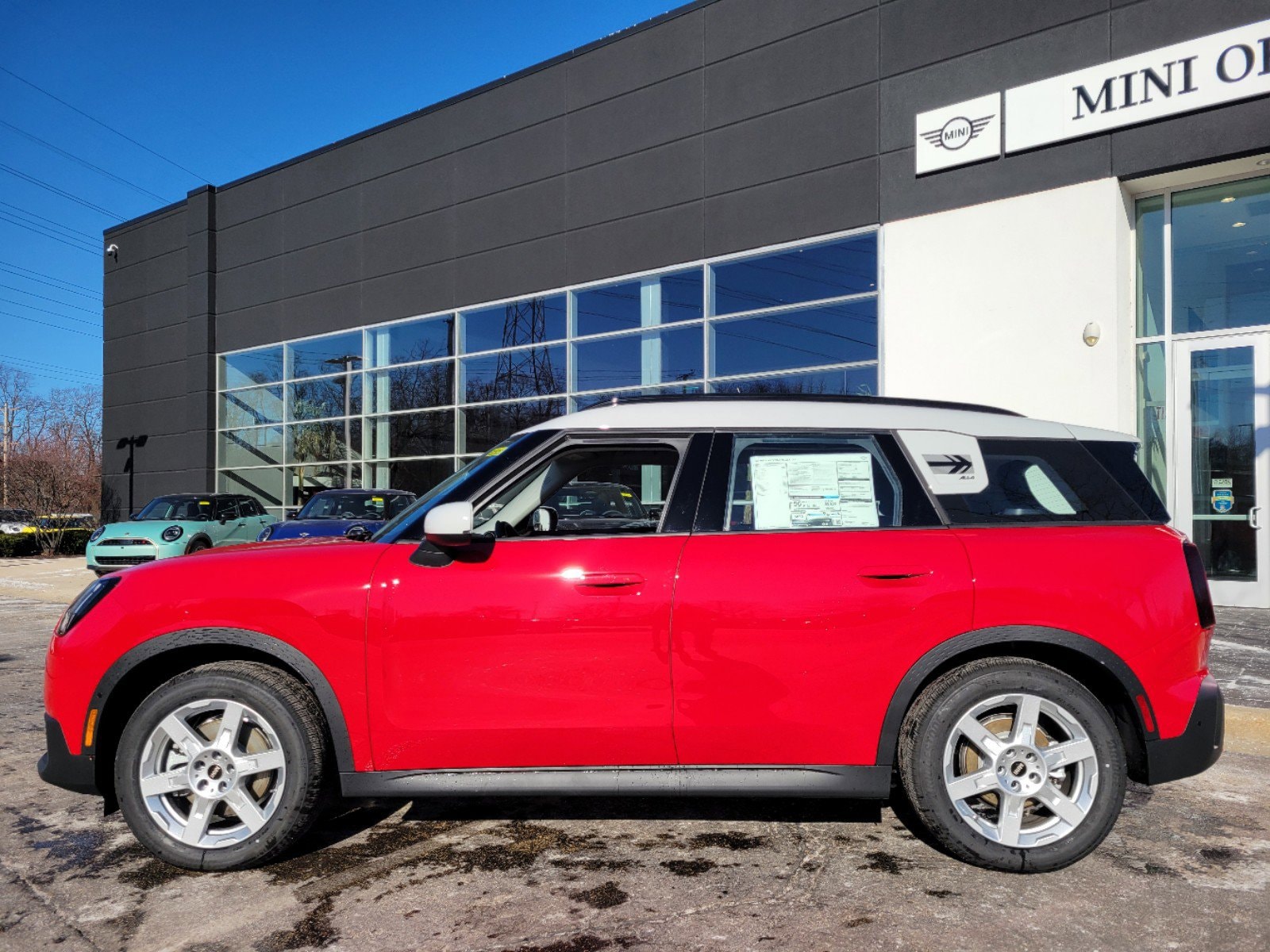 Certified 2025 MINI Countryman SE with VIN WMZ53GA06S7S24582 for sale in Glencoe, IL