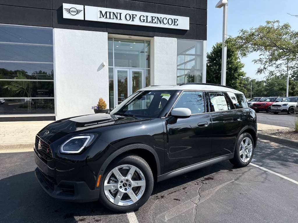 New 2027 MINI Countryman Signature Plus SUV